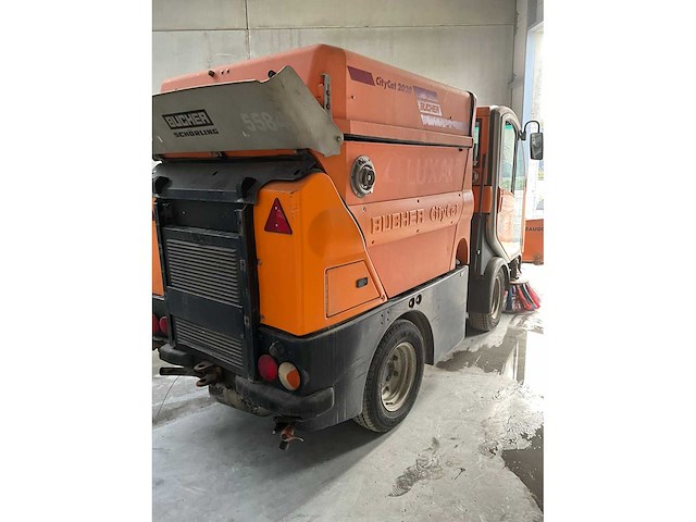 Bucher citycat 2020 veegmachine - zugg sneeuwploeg - afbeelding 39 van  43