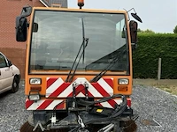 Bucher citycat 5000 veegwagen - afbeelding 9 van  16
