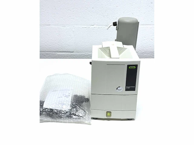 Buchi v-700 vacuümpomp - afbeelding 1 van  2