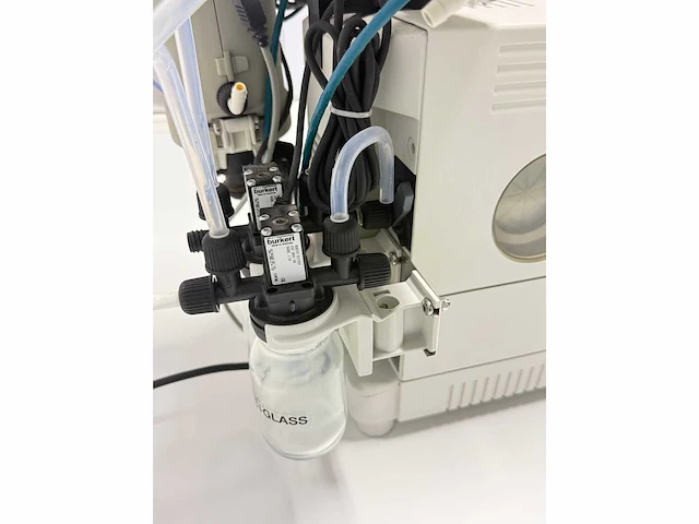 Buchi v-710 vacuümpomp - afbeelding 3 van  4