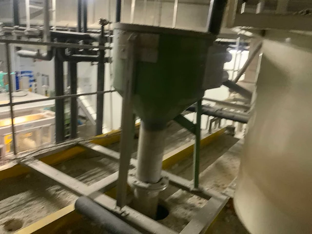 Buffersilo voor maalmolen granulaat - afbeelding 4 van  4