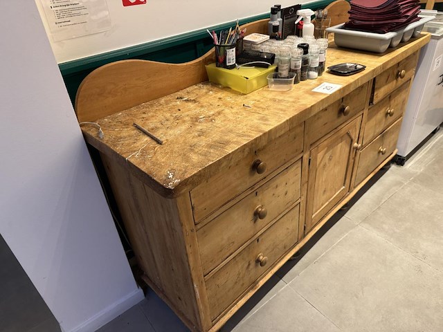 Buffetkast + inhoud - afbeelding 1 van  7