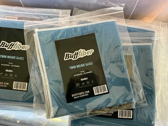 Bufffiber twin weave glass + heavy buff cardetailing - afbeelding 2 van  7