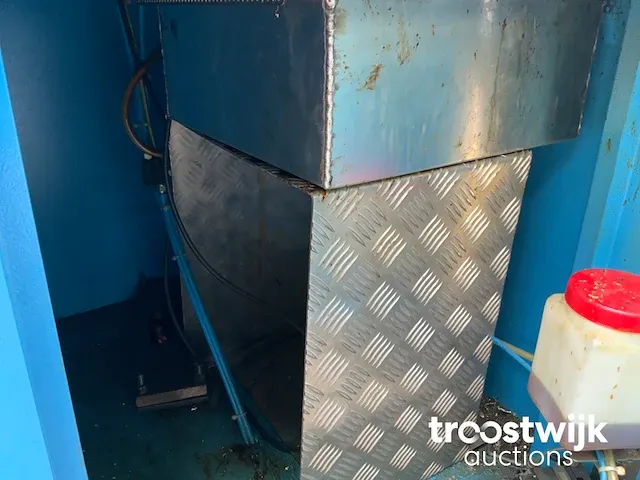 Buis-boor-freesmachine - afbeelding 13 van  20