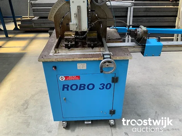 Buis-boor-freesmachine - afbeelding 15 van  20