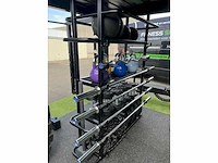 Buiten crossfit container (demo) - afbeelding 8 van  13