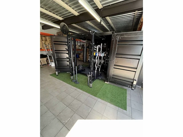 Buiten crossfit container (nieuw) - afbeelding 10 van  13