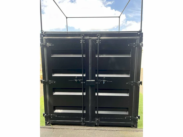 Buiten crossfit container (nieuw) - afbeelding 2 van  13