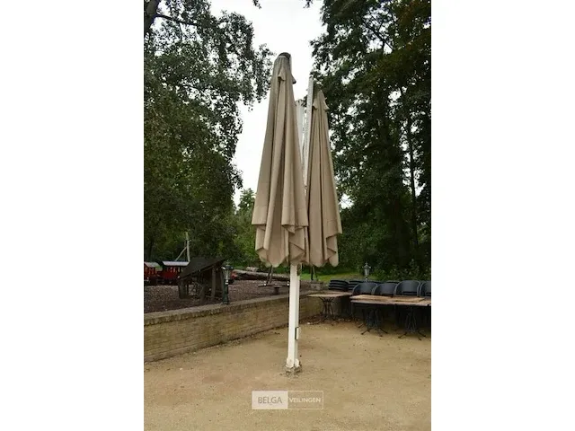 Buiten parasol, 2 armen 350x350, geschroefd - afbeelding 1 van  7