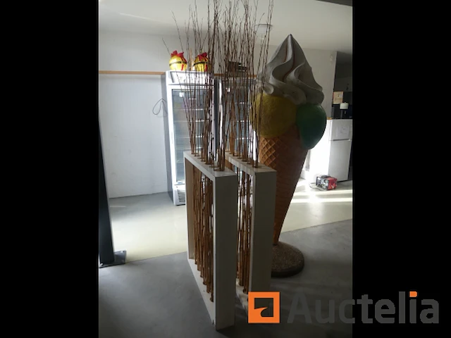 Buitenbord en interieurontwerp - afbeelding 1 van  3