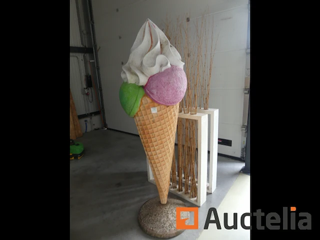 Buitenbord en interieurontwerp - afbeelding 2 van  3