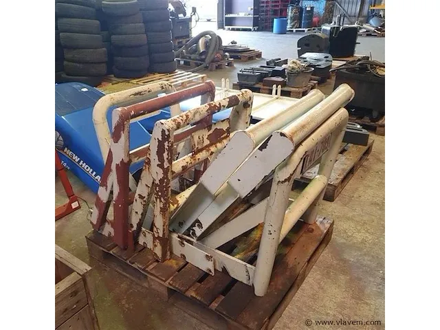 Bullbars voor tractoren - afbeelding 5 van  5