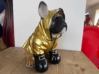 Bulldog bokser met cape h26,5cm original - afbeelding 2 van  3