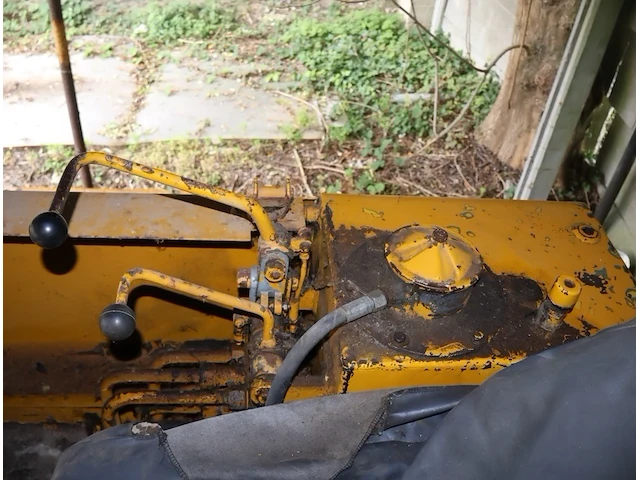 Bulldozer ihc - afbeelding 11 van  12