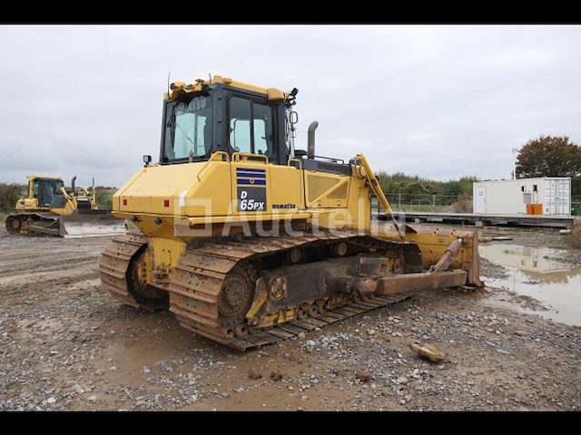 Bulldozer komatsu d65px-17 - afbeelding 2 van  19
