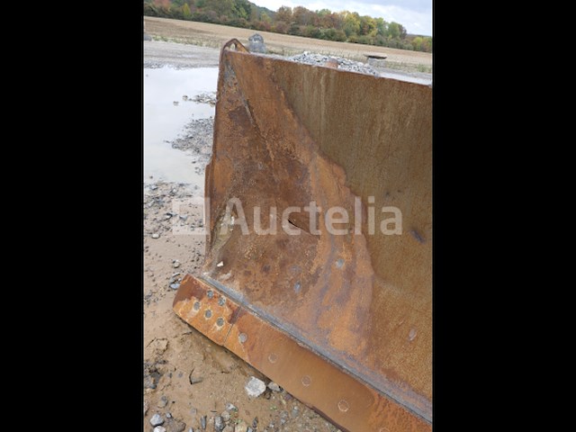 Bulldozer komatsu d65px-17 - afbeelding 3 van  19