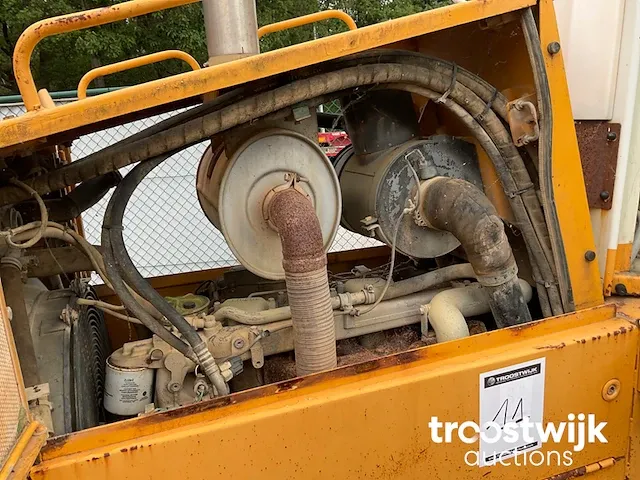 Bulldozer - afbeelding 9 van  19