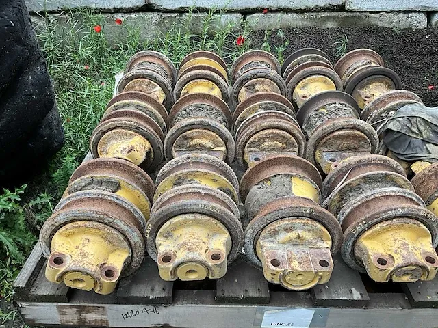 Bulldozerwielen cat d5n - afbeelding 2 van  5