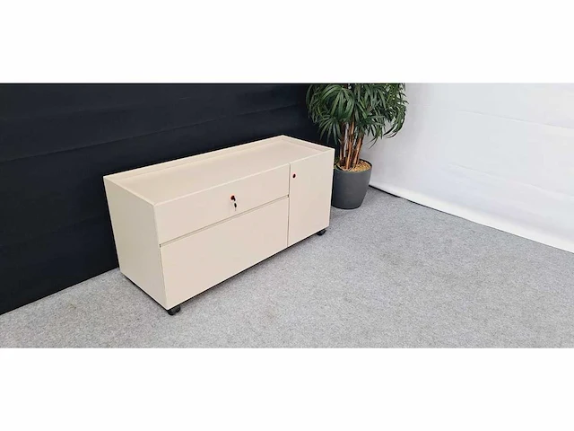 Bulo - - retourkast - afbeelding 3 van  8