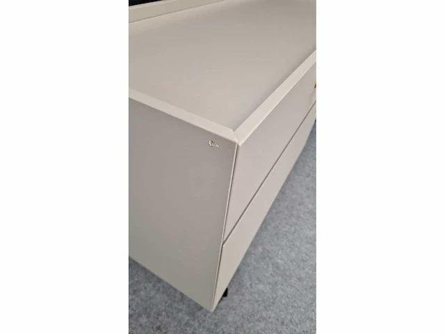 Bulo - - retourkast - afbeelding 7 van  8