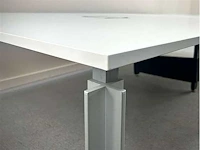 Bulo - h2o - 4 persoons workbench - bureau (3x) - afbeelding 2 van  7