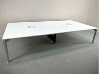 Bulo - h2o - 4 persoons workbench - bureaus (2x) - afbeelding 1 van  7