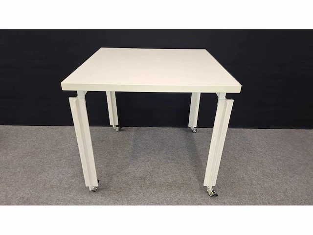 Bulo - h2o - mobiele vergadertafel - afbeelding 1 van  7