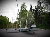 Bungee trampoline - 4 persoons mobiel - afbeelding 8 van  12