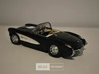 Burago schaalm. chevrolet corvette 1957 1/18 - afbeelding 3 van  3