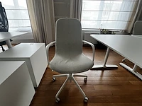 Bureau eiland incl 3 werkplekken + 3 verrijdbare typiste stoelen - afbeelding 6 van  9