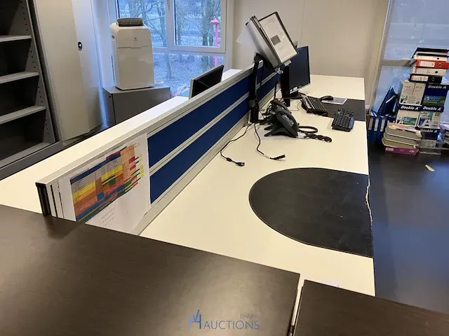 Bureau eiland met 3 ladenblokken - afbeelding 3 van  9