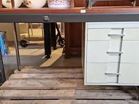 Bureau en 2 kastjes - afbeelding 1 van  5