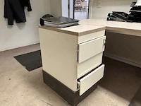 Bureau en stoel - afbeelding 2 van  5