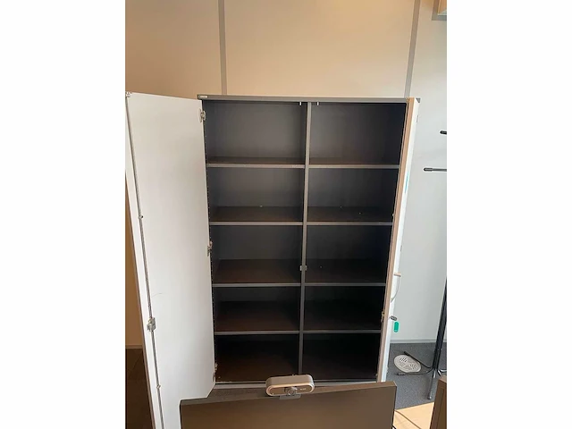 Bureau kast draaideuren 10 stuks - afbeelding 2 van  4