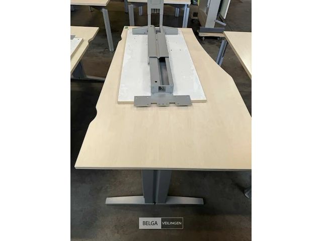 Bureau met aanzetstuk - afbeelding 4 van  4