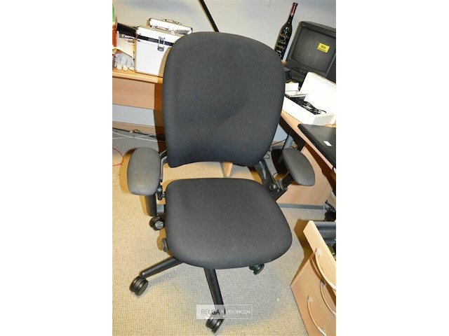 Bureau met inhoud lades + bureau stoel - afbeelding 5 van  7