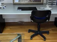 Bureau met stoel