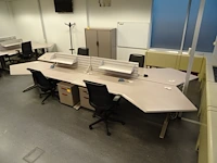 Bureau opstelling - afbeelding 3 van  12