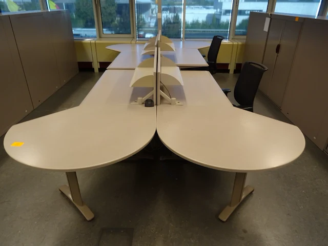 Bureau opstelling - afbeelding 2 van  9
