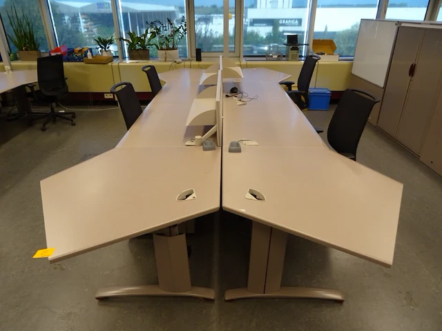 Bureau opstelling - afbeelding 2 van  9