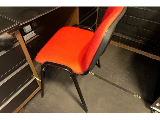 Bureau + stoel - afbeelding 4 van  5