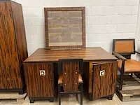 Bureau, stoelen - afbeelding 1 van  18