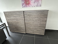 Bureau / tafel l-vorm + dossierkast met schuifdeuren - afbeelding 5 van  7