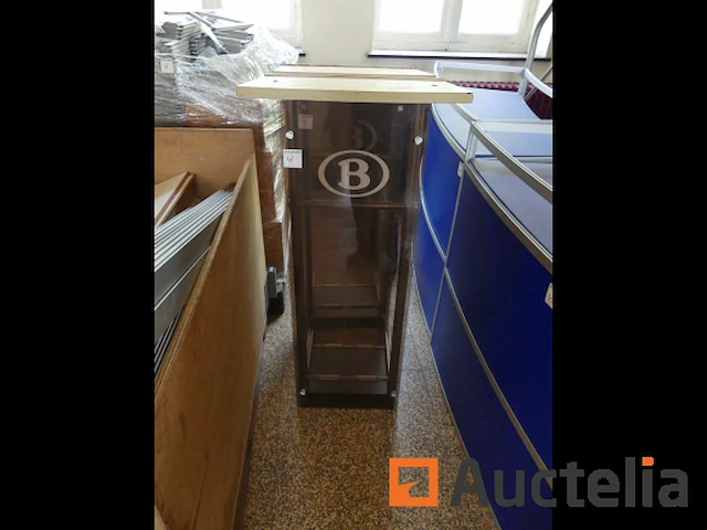 Bureau - afbeelding 2 van  7