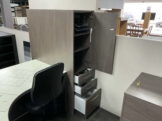 Bureau - afbeelding 4 van  6