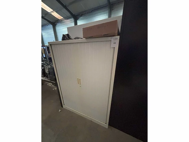 Bureau - afbeelding 2 van  4