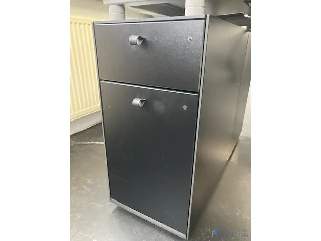 Bureau - afbeelding 5 van  7