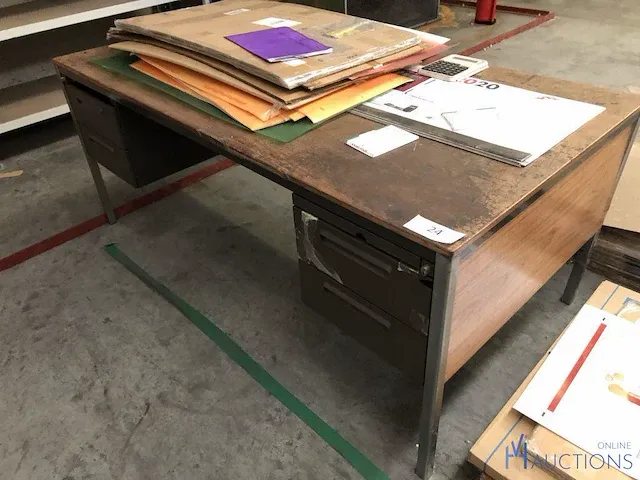 Bureau - afbeelding 1 van  2
