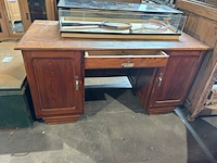 Bureau - afbeelding 1 van  5