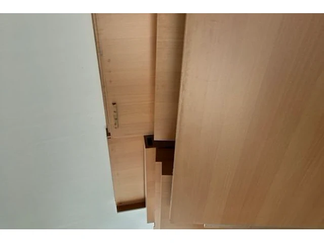 Bureau - afbeelding 4 van  4